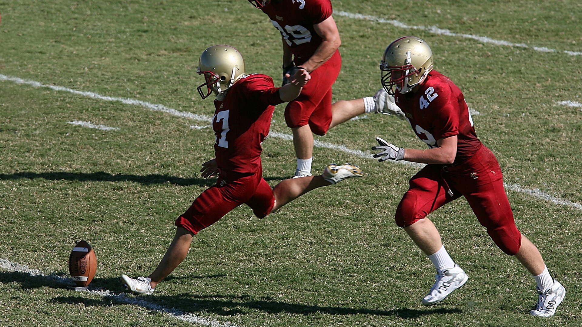 WRC赛车维护：幕后技术保障大揭秘，wrc赛车解析